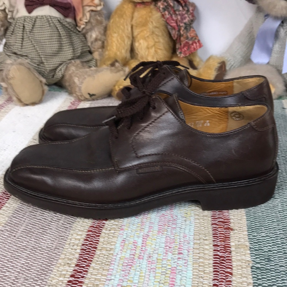 Mephisto Men's Classic Brown Leather Derby Shoes